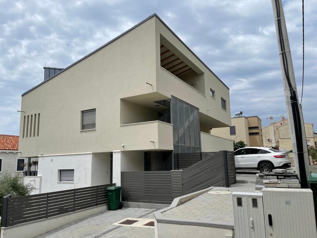 Kozino Apartments Exterior photo